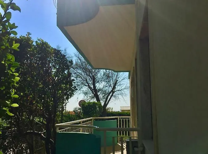 Piccolo Moderno Sulla In Centro 公寓