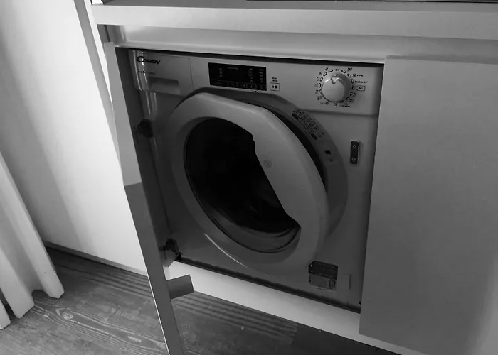 Piccolo Moderno Sulla In Centro Daire *